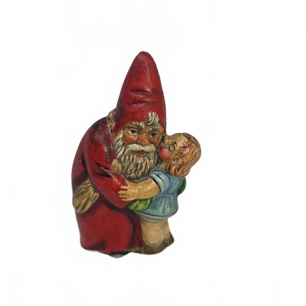 Vaillancourt Hand-Painted Santa Claus Hugging Girl #813 1992 Chalkware Figurine